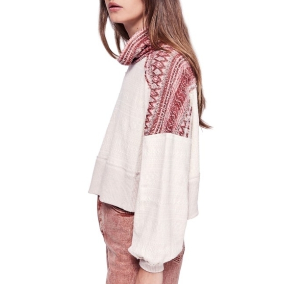 Free PEOPLE we the free at the lodge top large - Picture 3 of 16